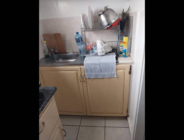 1 BEDROOM APARTMENT FOR SALE IN MONTCLAIR